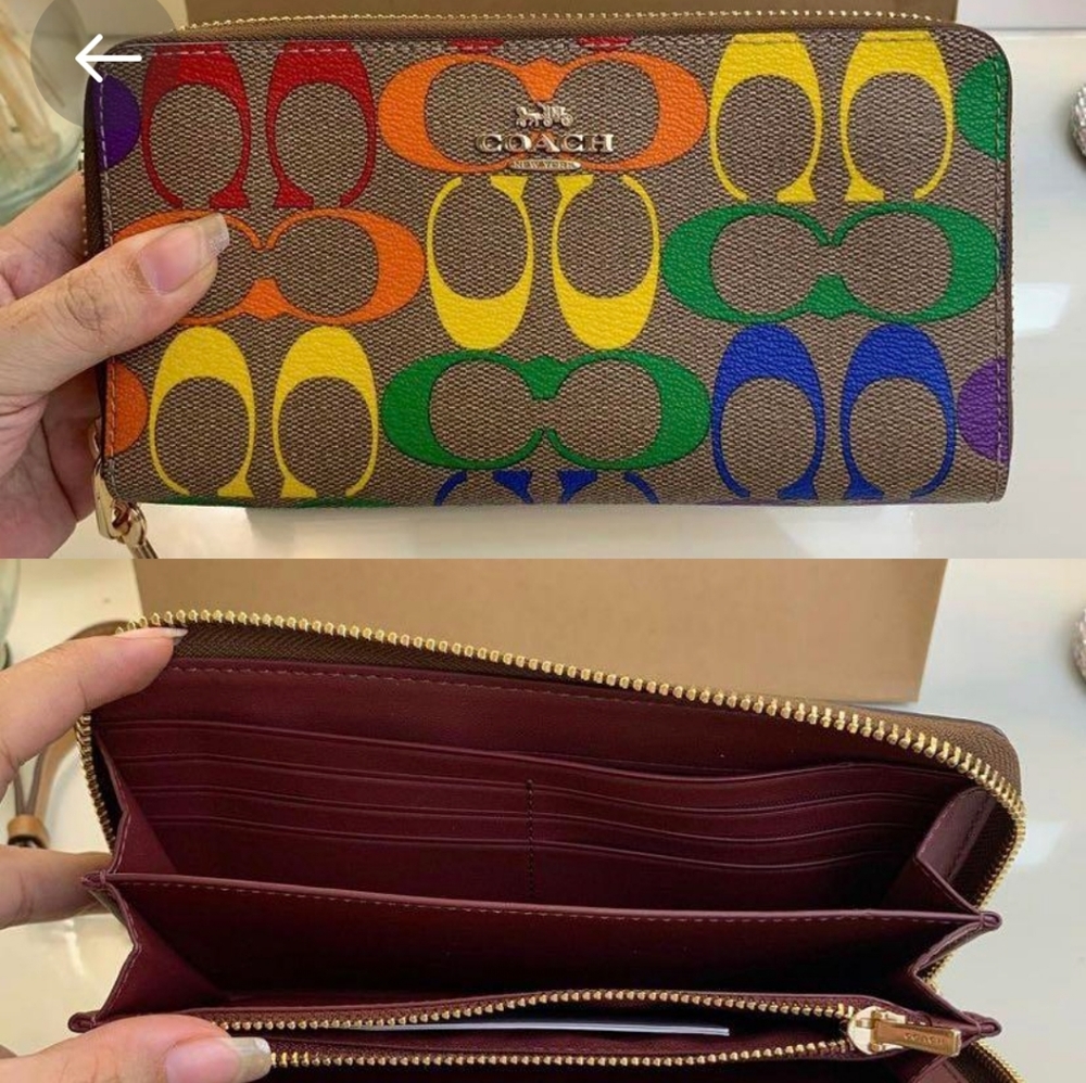 COACH RAINBOW WALLET